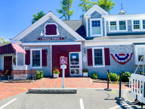 12 of The Best Restaurants in Dennis MA - Family Travel Magazine