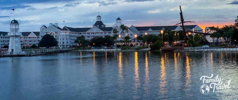 yacht club disney world hours