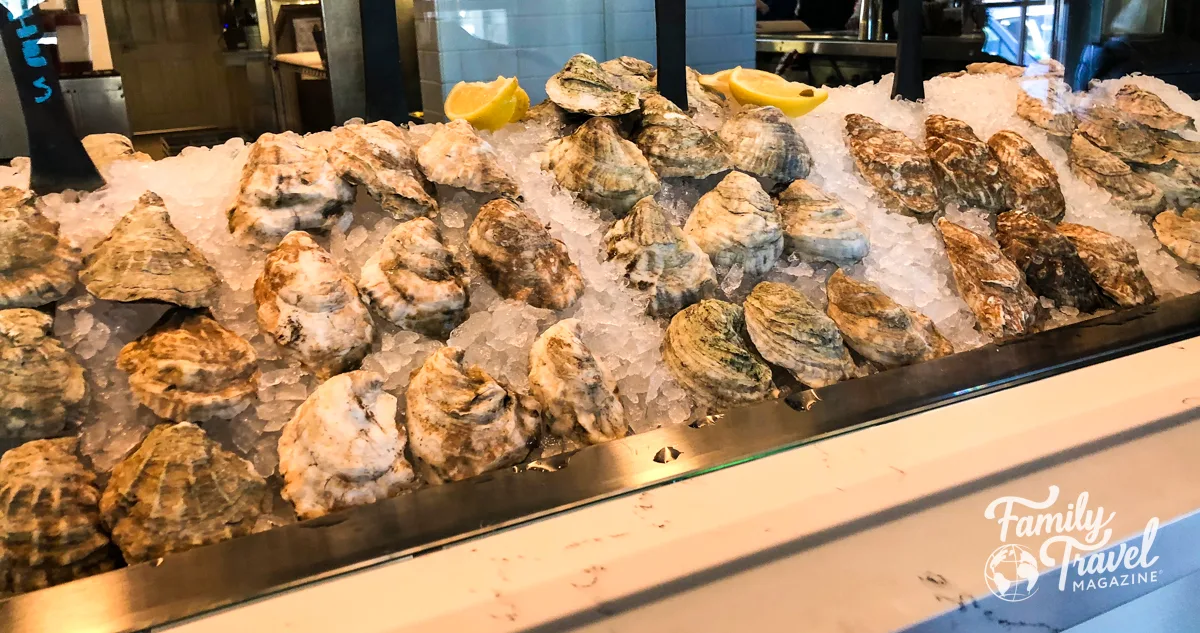 Oysters on ice on a raw bar