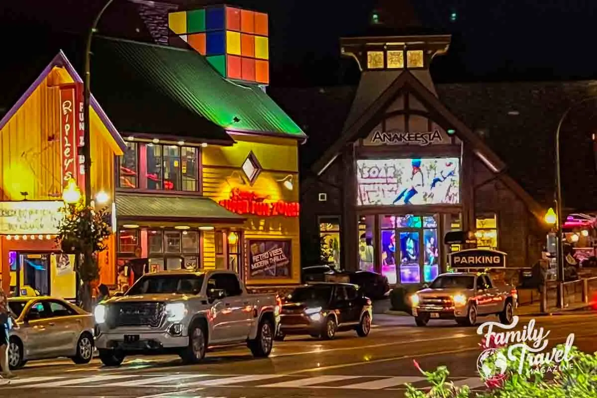 Attractions in Gatlinburg main road at night